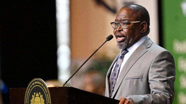 0001203524_resized_enochgodongwana210520251022